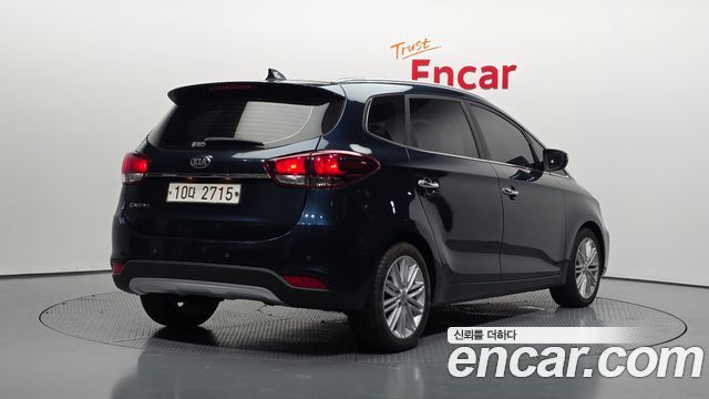 Kia Carens из Кореи Encar