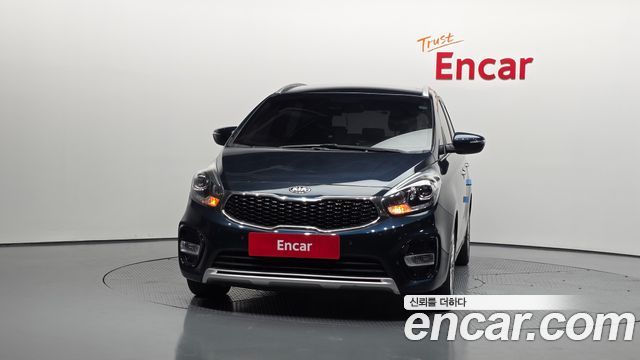 Kia Carens из Кореи Encar