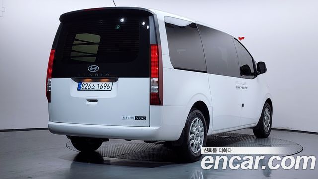 Hyundai Staria из Кореи Encar