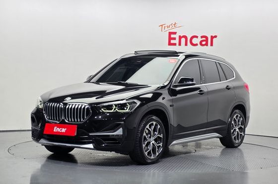 BMW X1 xDrive 20i xLine — пробег 13 539 км — фото 1 из 5