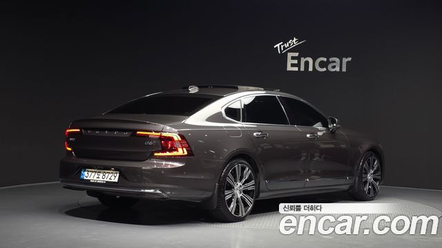 Volvo S90 B6 AWD Inscription — пробег 76 357 км — фото 2 из 5