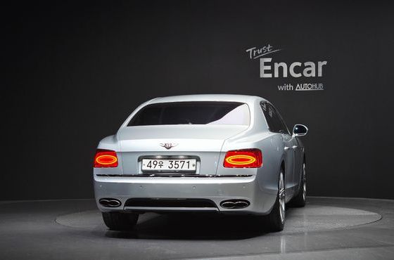 Bentley Flying Spur 4.0 — пробег 133 747 км — фото 4 из 5
