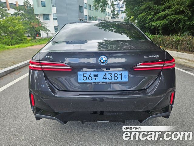 BMW i5 из Кореи Encar