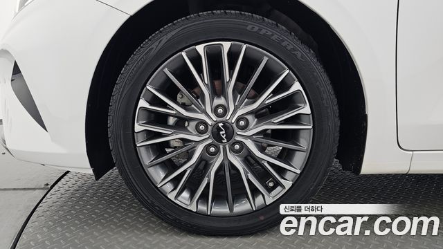 Kia K3 из Кореи Encar