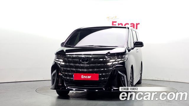 Toyota Alphard 2.5 HEV Executive AWD — пробег 3 795 км — фото 3 из 5