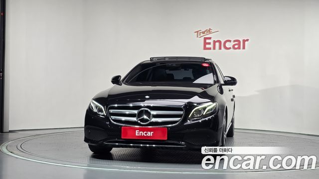 Mercedes-Benz E-Class из Кореи Encar