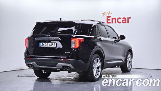 Ford Explorer 3.0 Platinum 4WD — пробег 46 615 км — фото 2 из 5