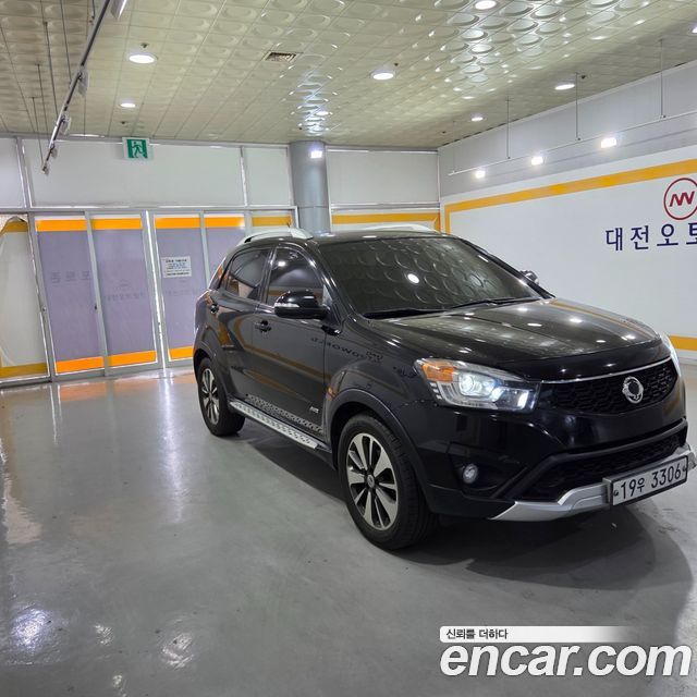 Ssangyong KORANDO 2.0 RX 4WD HI-DLX — пробег 254 642 км — фото 2 из 5