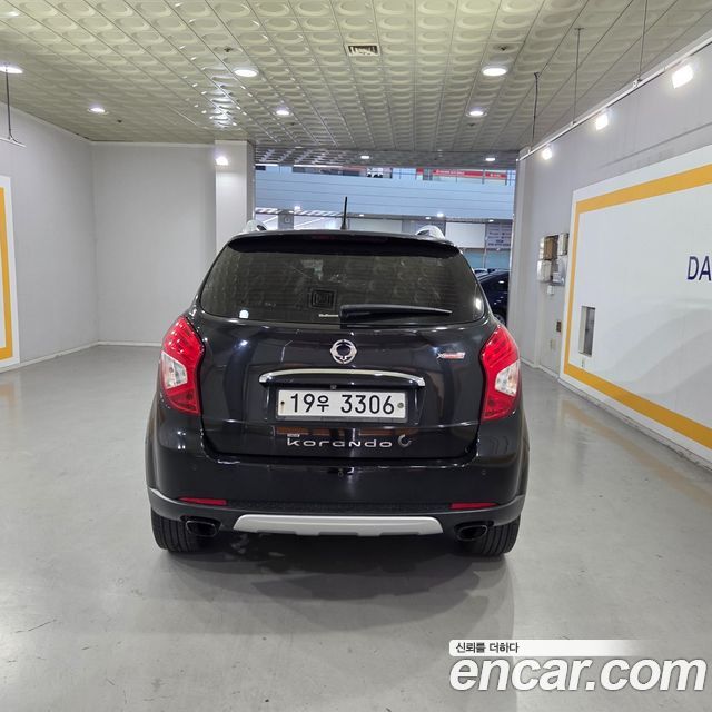 Ssangyong KORANDO 2.0 RX 4WD HI-DLX — пробег 254 642 км — фото 4 из 5