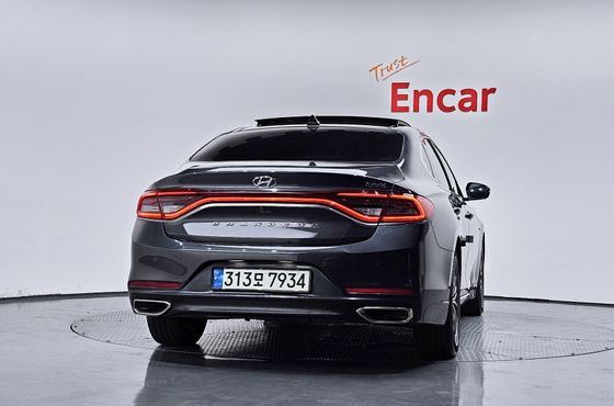 Hyundai Grandeur Exclusive Special — пробег 123 405 км — фото 4 из 5