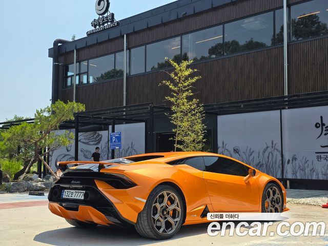 Lamborghini Huracan из Кореи Encar