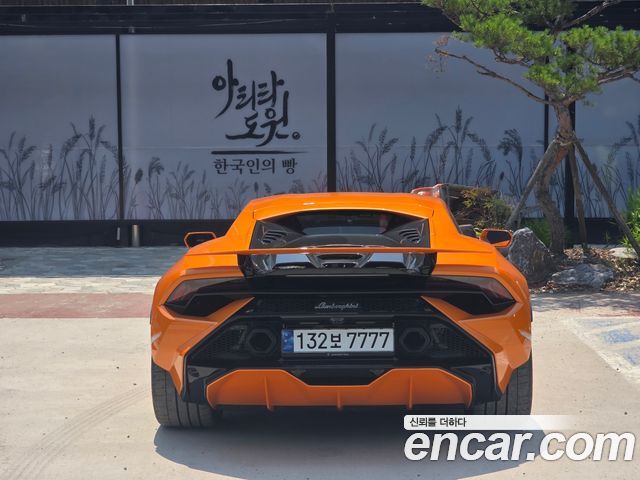 Lamborghini Huracan из Кореи Encar