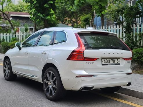 Volvo XC60 D5 Inscription — пробег 183 011 км — фото 2 из 5