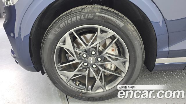 Genesis GV70 из Кореи Encar