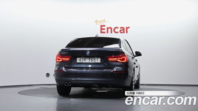 BMW Gran Turismo GT 320d xDrive — пробег 146 013 км — фото 4 из 5
