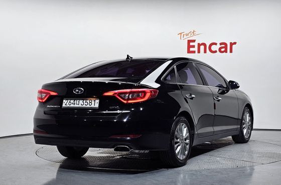 Hyundai Sonata 2.0 Smart — пробег 196 116 км — фото 2 из 5