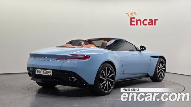 Astonmartin DB11 из Кореи Encar