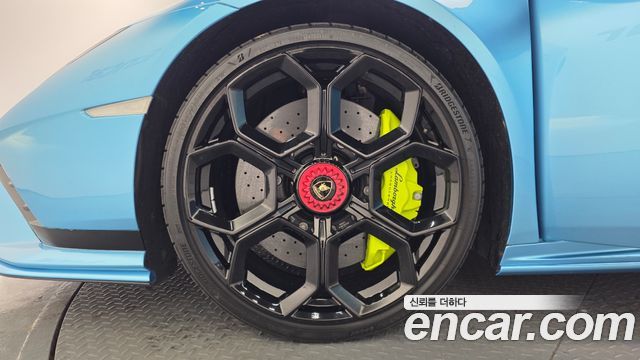 Lamborghini Huracan из Кореи Encar