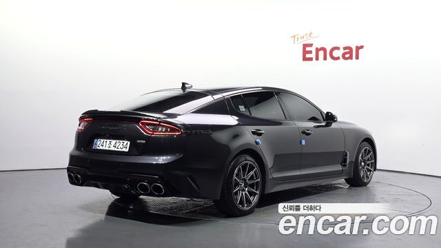 Kia Stinger из Кореи Encar