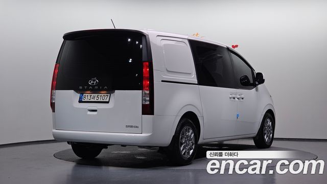 Hyundai Staria из Кореи Encar