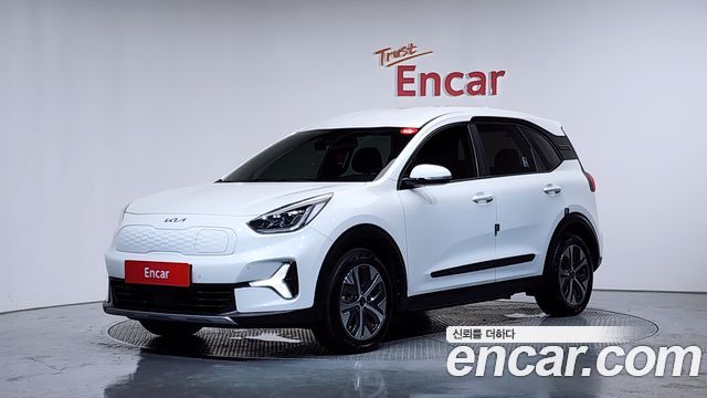 Kia Niro Earth — пробег 52 169 км — фото 1 из 5