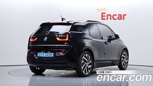 BMW i3 LUX — пробег 79 005 км — фото 2 из 5