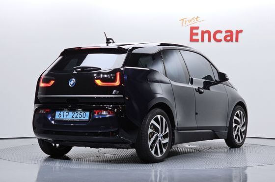 BMW i3 LUX — пробег 79 005 км — фото 2 из 5