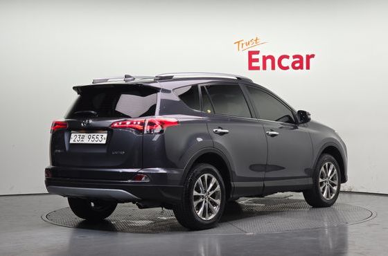 Toyota RAV4 2.5 2WD 4th — пробег 92 988 км — фото 2 из 5