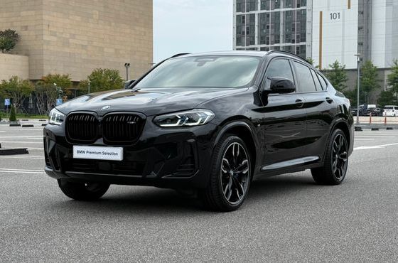 BMW X4 xDrive M40i — пробег 4 865 км — фото 1 из 5