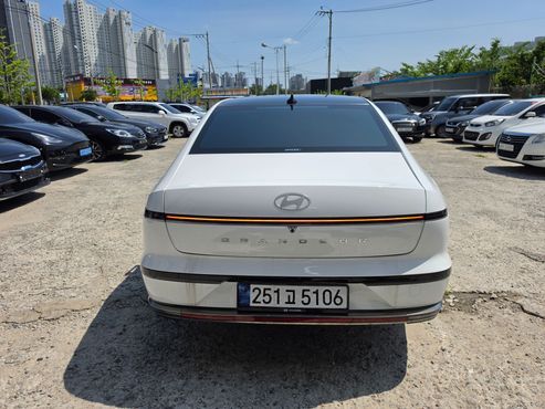 Hyundai Grandeur Calligraphy — пробег 3 855 км — фото 5 из 5