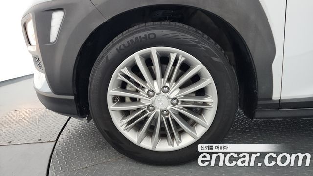 Hyundai Kona из Кореи Encar