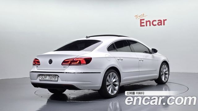 Volkswagen CC 2.0 TSI — пробег 66 658 км — фото 2 из 5