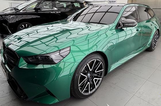 BMW M5 M5 Touring — пробег 8 600 км — фото 1 из 5