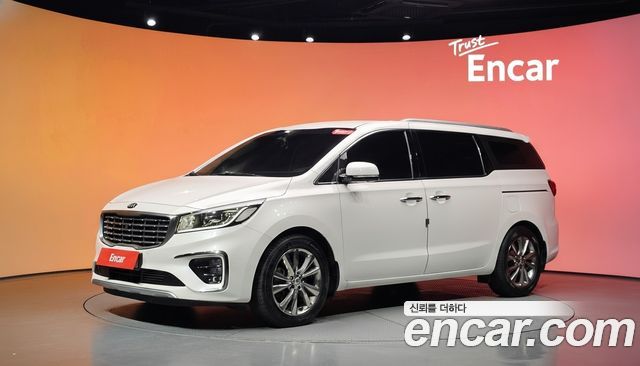 Kia Carnival из Кореи Encar