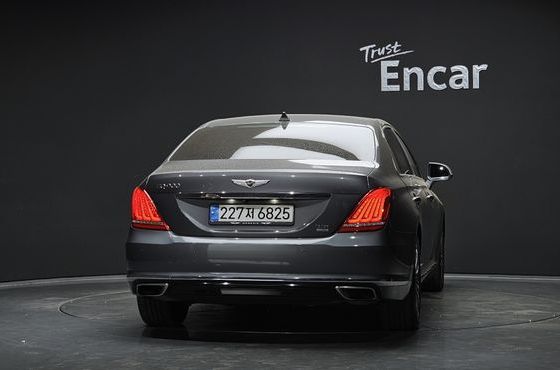 Genesis EQ900 3.3 T-GDI AWD Luxury — пробег 337 724 км — фото 4 из 5
