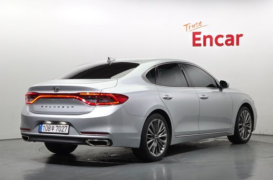 Hyundai Grandeur 3.0 Exclusive Special — пробег 149 089 км — фото 2 из 5