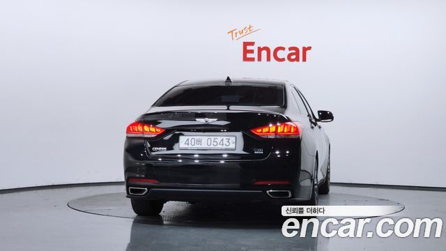Hyundai Genesis из Кореи Encar