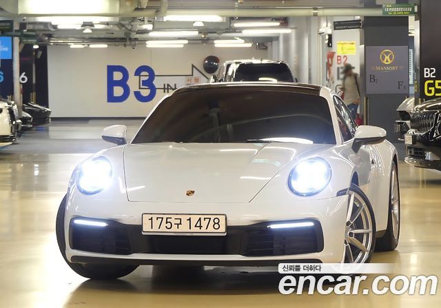 Porsche 911 Carrera — пробег 20 886 км — фото 1 из 5