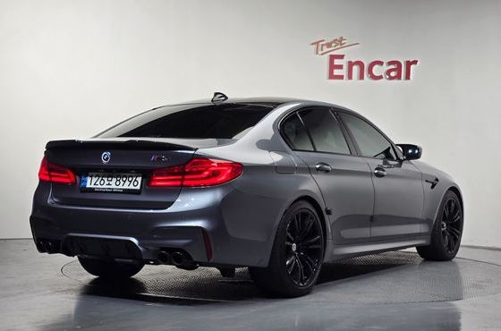 BMW M5 M5 Sedan — пробег 87 143 км — фото 2 из 5