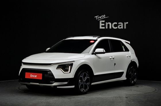Kia Niro Signature — пробег 82 577 км — фото 1 из 5