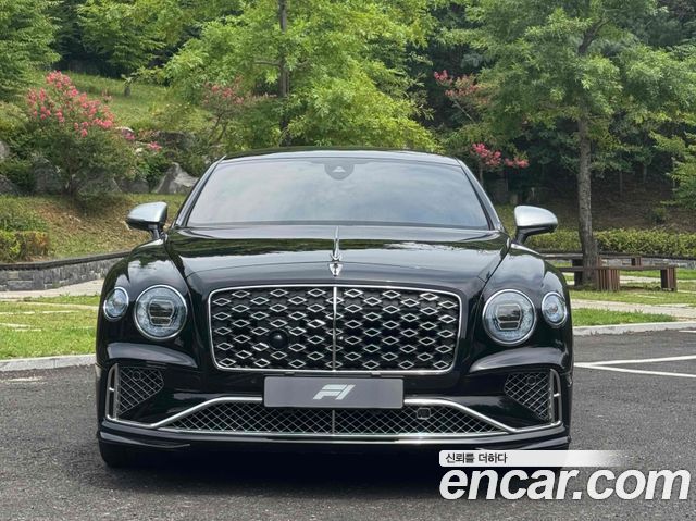 Bentley Flying Spur из Кореи Encar