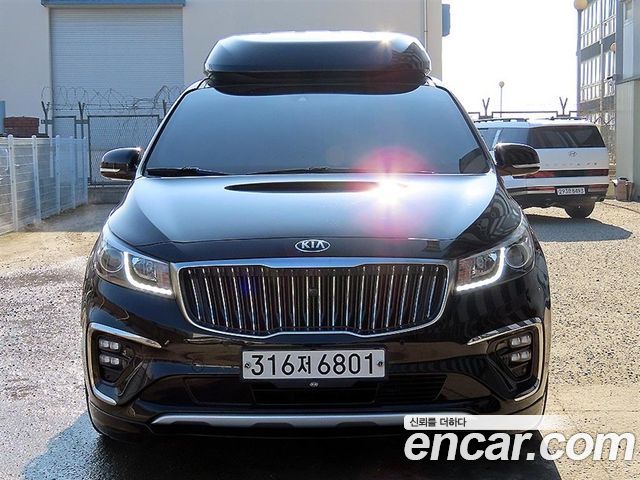 Kia Carnival из Кореи Encar