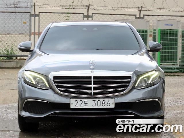 Mercedes-Benz E-Class из Кореи Encar