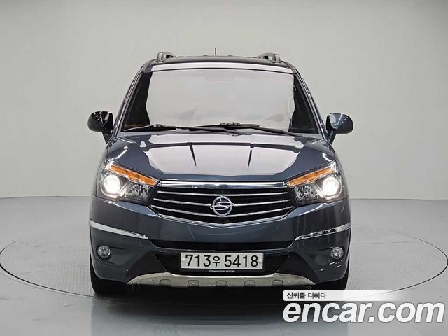 Ssangyong KORANDO 4WD TX 11-seater — пробег 183 544 км — фото 2 из 5