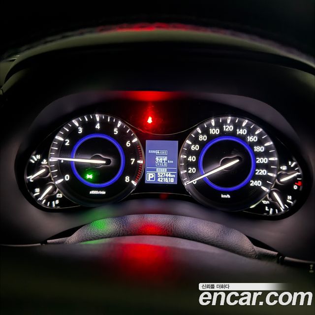 Infiniti QX80 из Кореи Encar