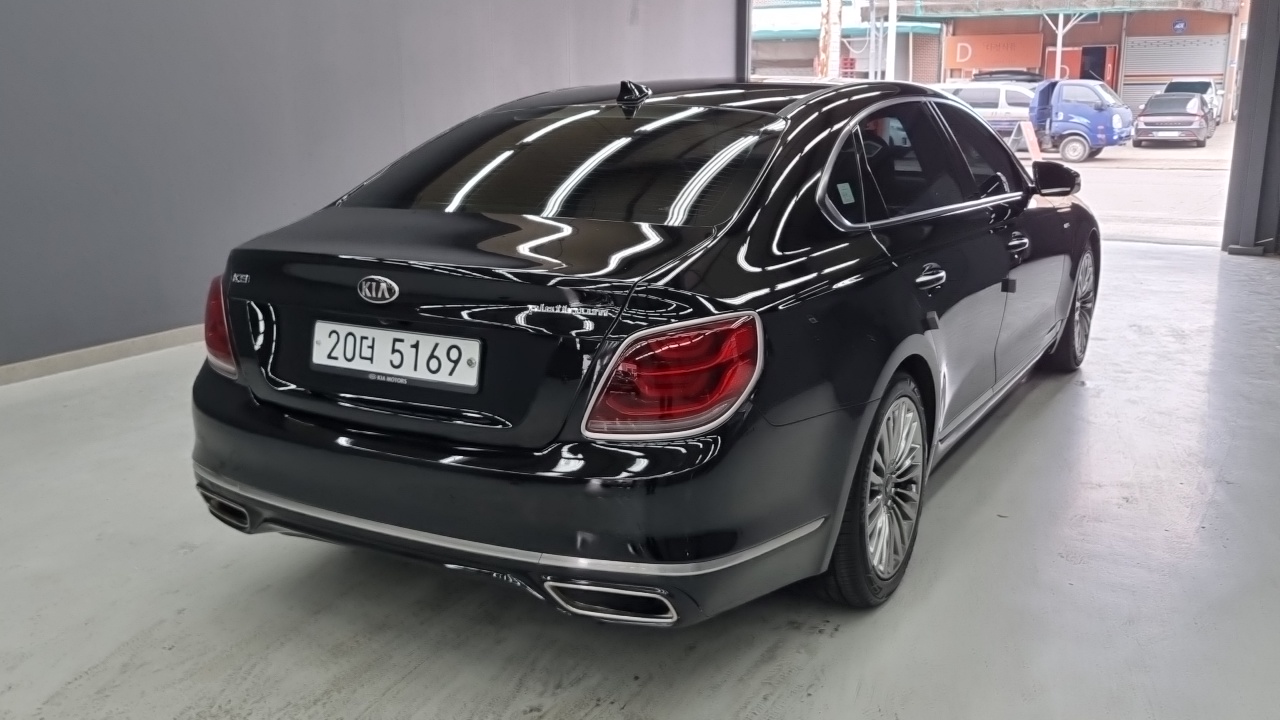 Kia K9 3.8 GDI AWD Grand Platinum — пробег 106 959 км — фото 2 из 5