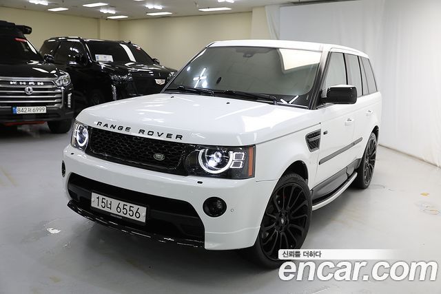 Land Rover Range Rover Sport 3.0 SDV6 — пробег 91 500 км — фото 2 из 5
