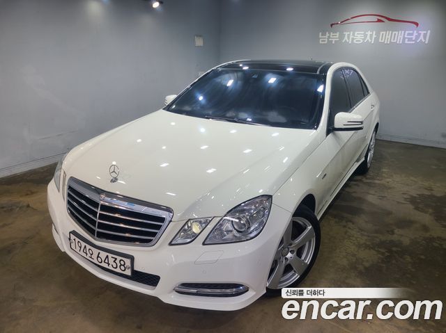 Mercedes-Benz E-Class E350 — пробег 71 000 км — фото 2 из 5