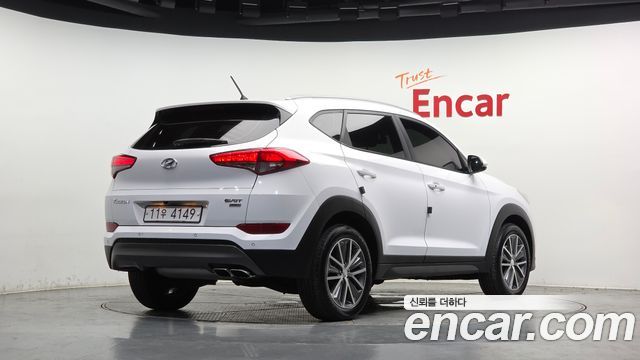 Hyundai Tucson из Кореи Encar