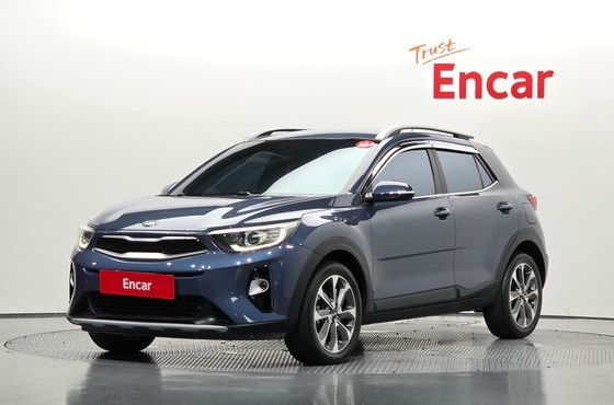 Kia Stonic Diesel 1.6 Trendy — пробег 99 734 км — фото 1 из 5